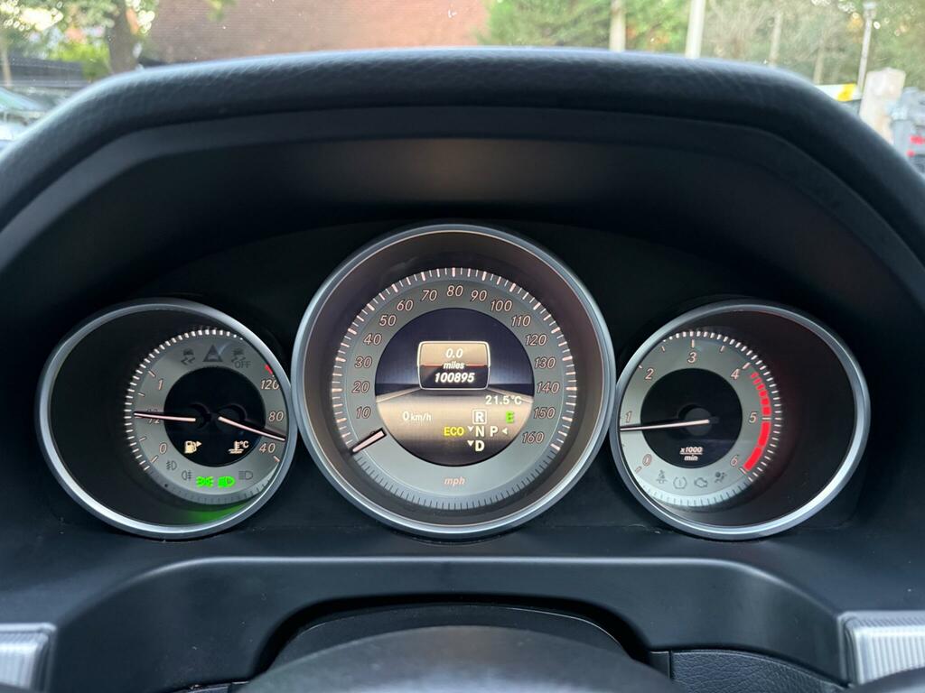 Mercedes-Benz E Class 2.1 E220 Cdi Amg Sport Convertible 170 Bhp Red #37