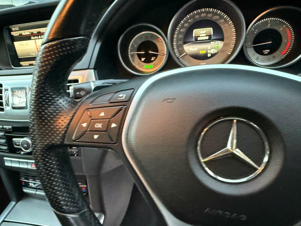 Mercedes-Benz E Class 2.1 E220 Cdi Amg Sport Convertible 170 Bhp Red #26