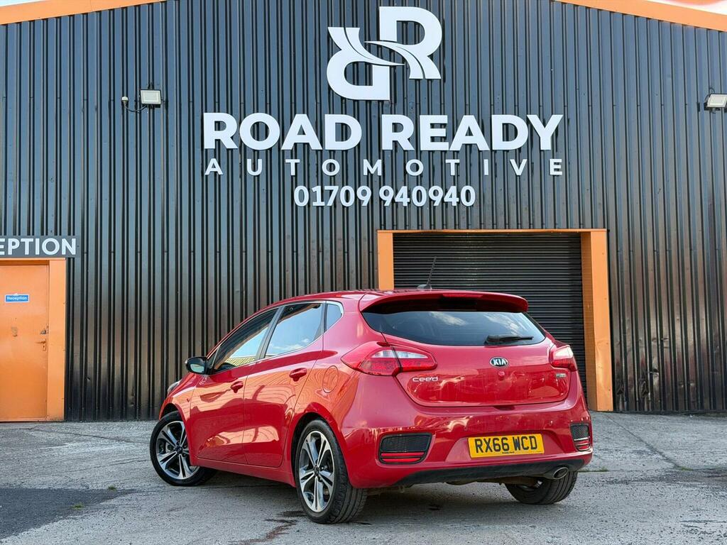 Kia Ceed 1.6 Crdi 4 Euro 6 Ss Red #4