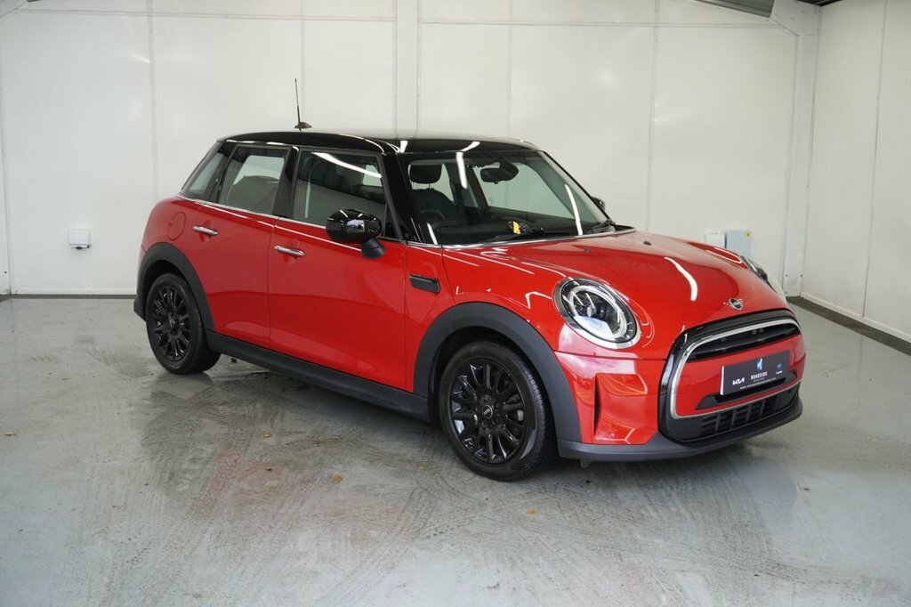 Mini Hatch 1.5L Cooper Classic Red #2