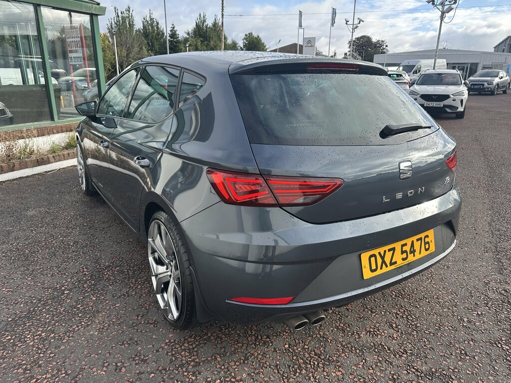 Seat Leon 2020 Seat Leon 2.0 Tsi Fr Dsg Grey #5