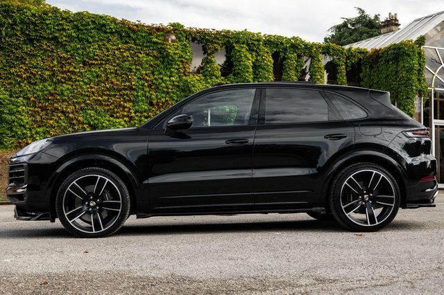 Porsche Cayenne 3.0 V6 E-hybrid 25.9Kwh Tiptronics 4Wd Euro 6 S S Black #3