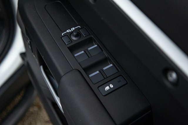 Land Rover Defender 110 3.0 D250 X-dynamic Se 110 Black #10