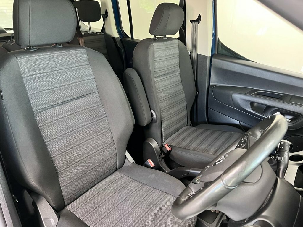 Vauxhall Combo Life 1.2 Turbo 130 Se 2022 Grey #24