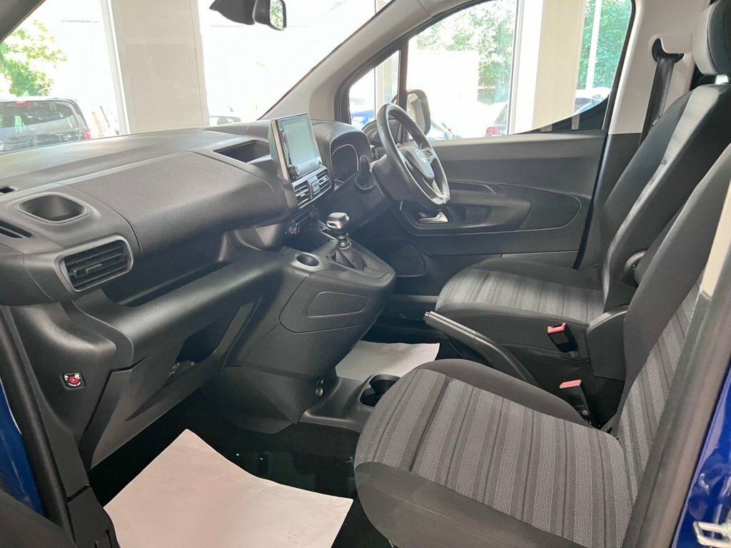 Vauxhall Combo Life Diesel #5