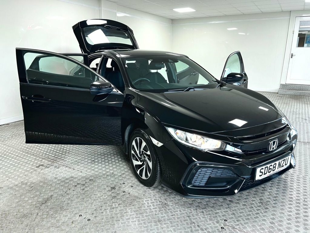 Honda Civic Sport Line White #13