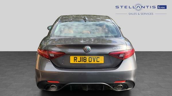 Alfa Romeo Giulia 2.0T Veloce Saloon Euro 6 Ss 2 #4