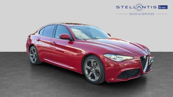 Alfa Romeo Giulia 2.0T Veloce Saloon Euro 6 Ss 2 Red
