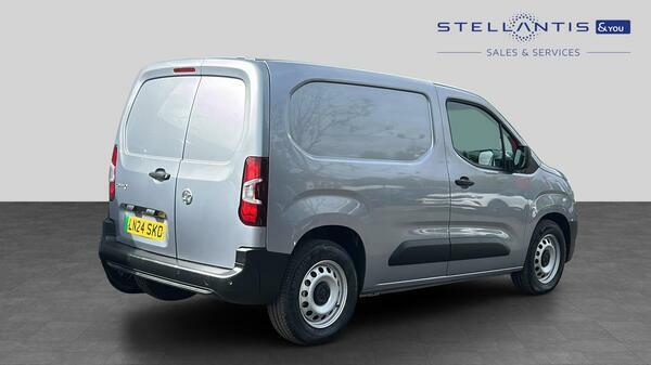 Vauxhall Combo-e Life 2300 50Kwh Prime Panel Van L1 7  #3