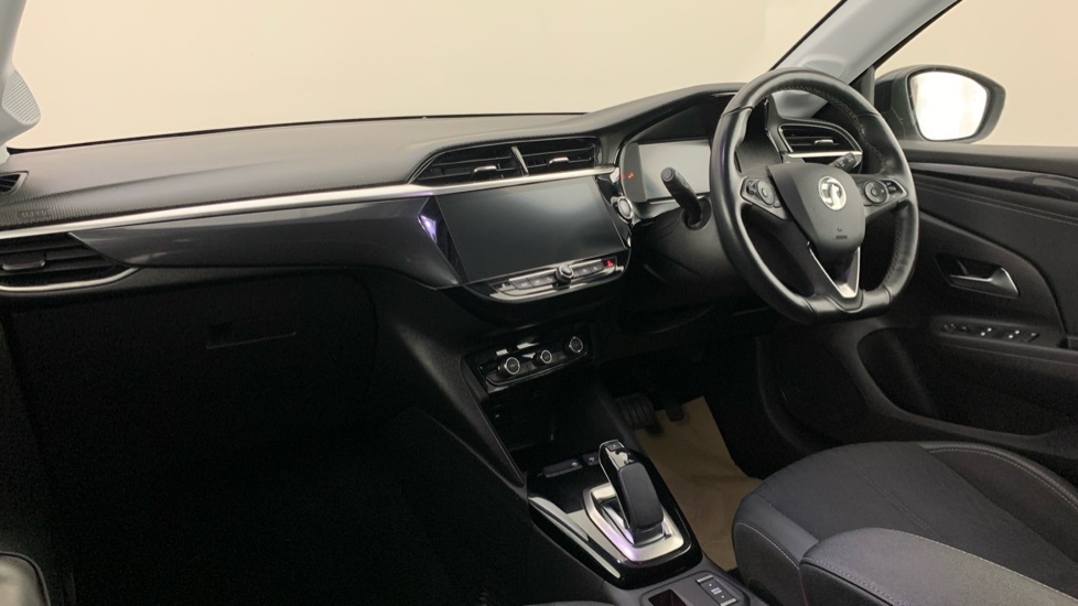 Vauxhall Corsa-e 50Kwh Elite Nav Hatchback 7.4Kw #2