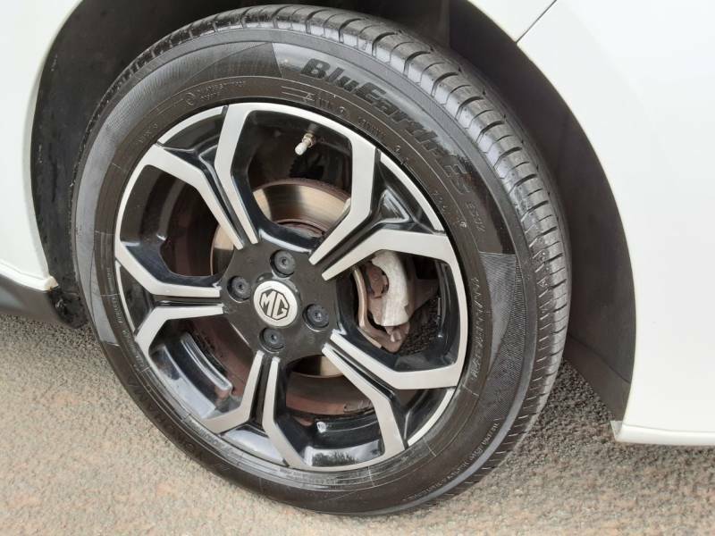 MG MG3 1.5 Vti-tech Exclusive White #2
