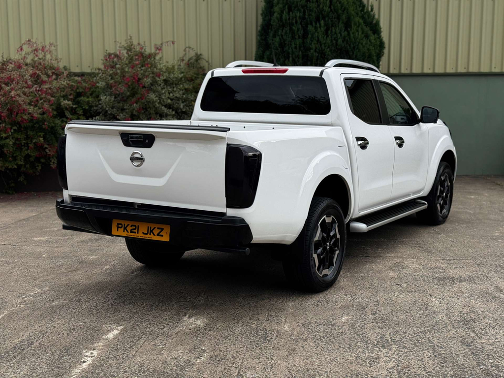 Nissan Navara Dci Tekna Shr Dcb Black #8