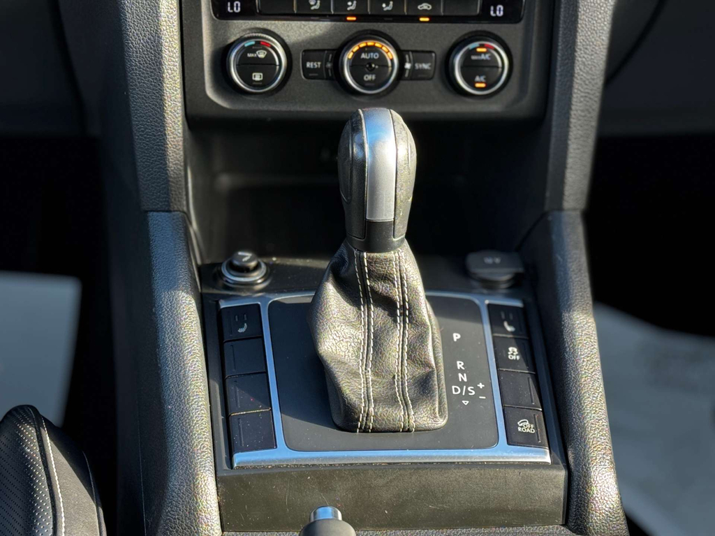 Volkswagen Amarok #25