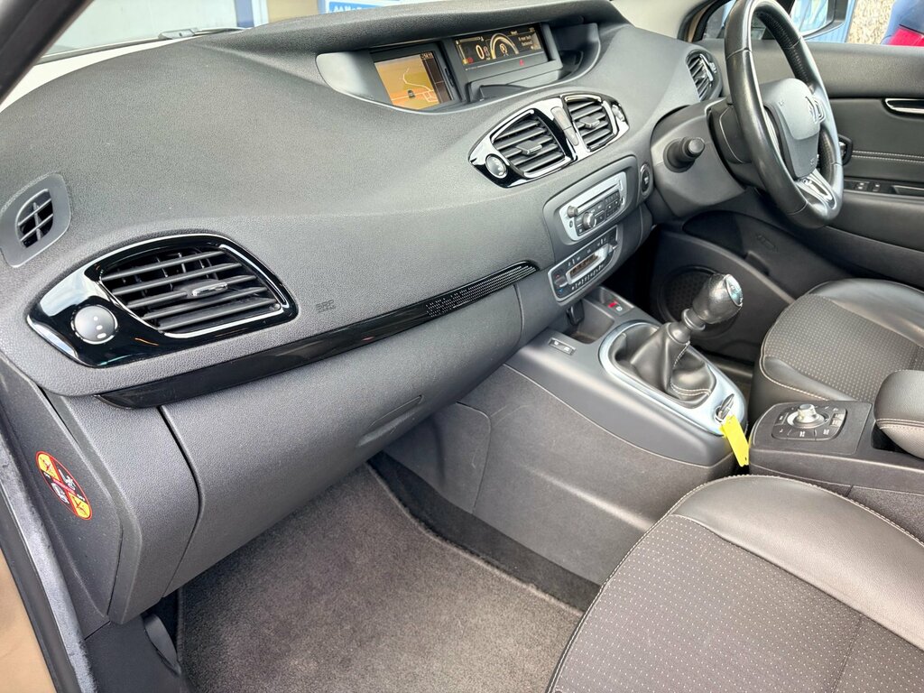 Renault Scenic 1.5 Dci Energy Dynamique Tomtom Mpv Man #8