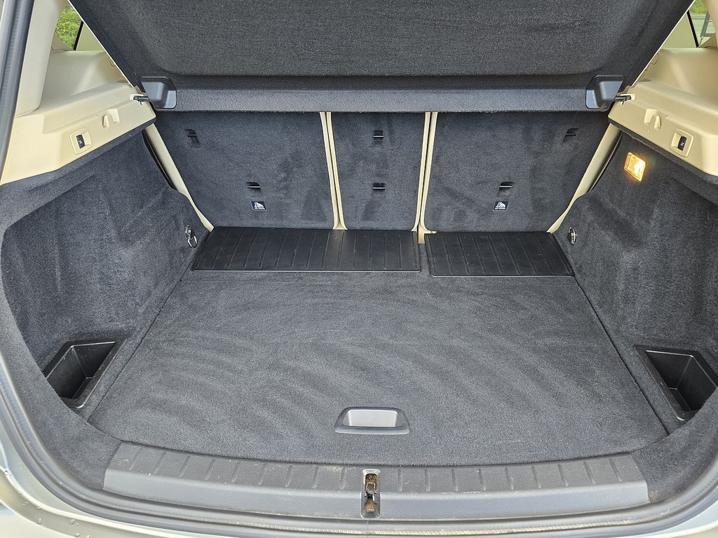 BMW 2 Series Active Tourer 218I Sport Silver #40