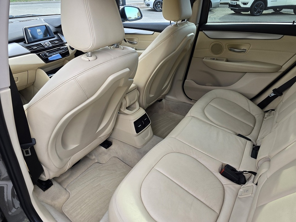 BMW 2 Series Active Tourer 218I Sport Silver #28