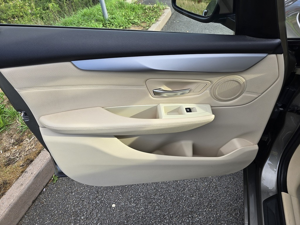 BMW 2 Series Active Tourer 218I Sport Silver #36
