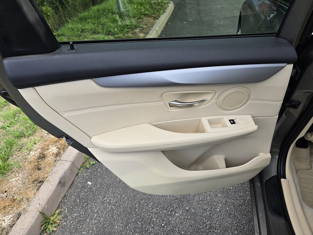 BMW 2 Series Active Tourer 218I Sport Silver #38