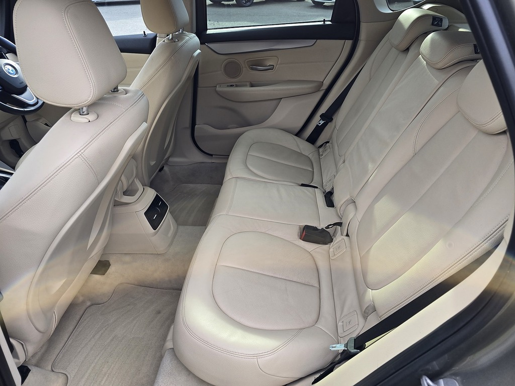 BMW 2 Series Active Tourer 218I Sport Silver #29