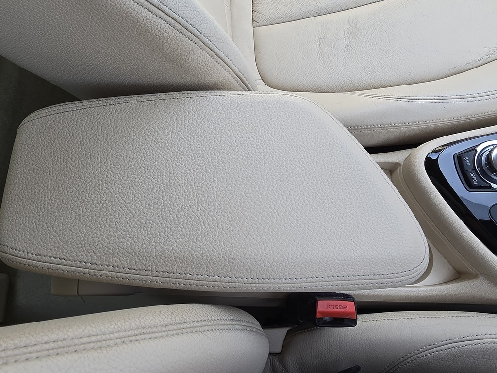 BMW 2 Series Active Tourer 218I Sport Silver #25