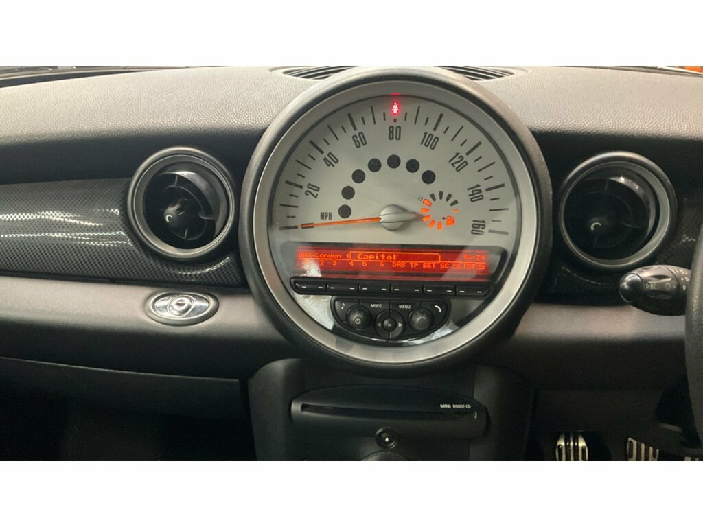 Mini Convertible 1.6 One Steptronic Euro 5 Red #10