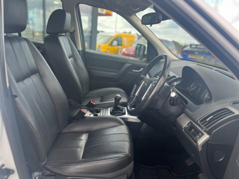 Land Rover Freelander 2 Suv 2.2 Sd4 Hse Lux Commandshift 4Wd Euro 5 2 Black #16