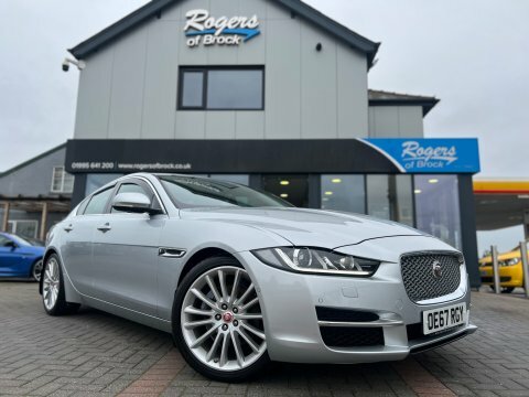 Jaguar XE 2.0 D Portfolio Silver #2