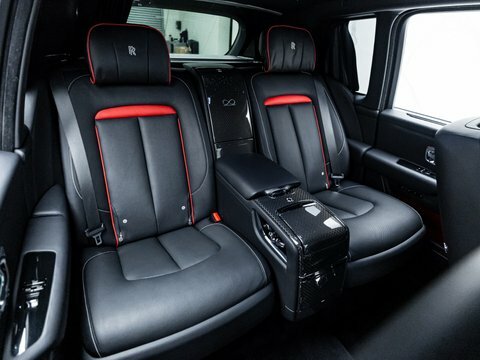 Rolls-Royce Cullinan Suv 6.8 V12 202069 Black #18