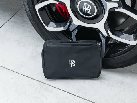 Rolls-Royce Cullinan Suv 6.8 V12 202069 Black #47