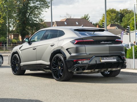 Lamborghini Urus Se #3