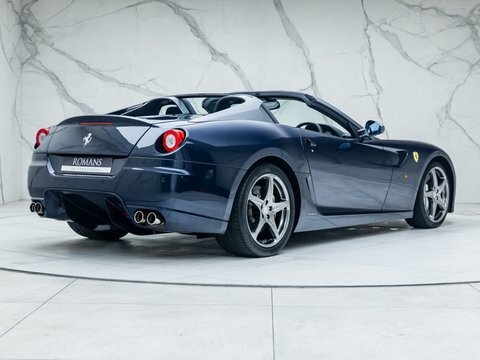 Ferrari 599 Sa Aperta #3