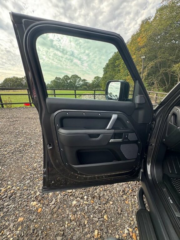 Land Rover Defender 110 110 Green #33