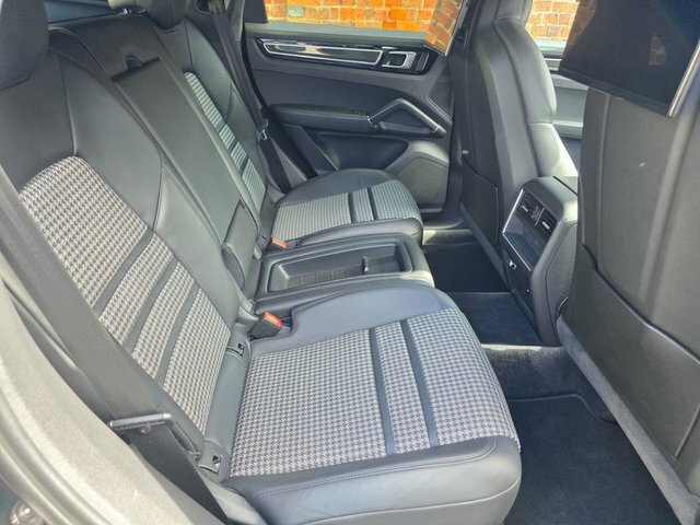 Porsche Cayenne 4.0T V8 Gts Tiptronics 4Wd Euro 6 Ss Grey #25