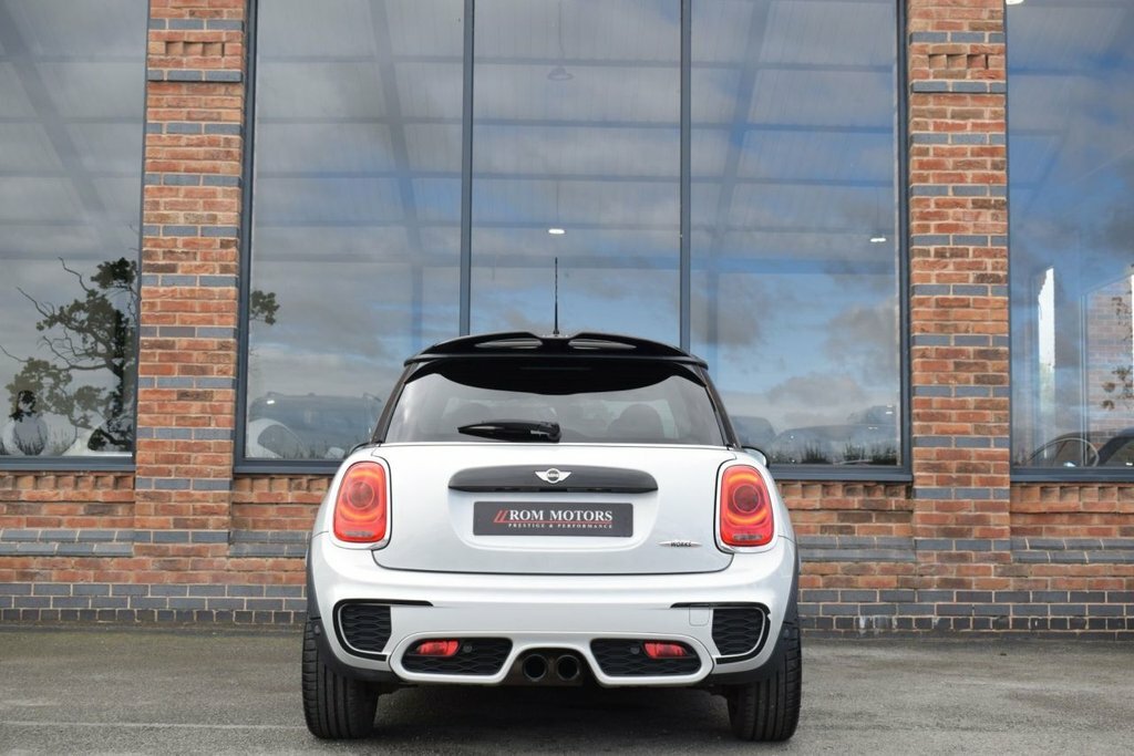 Mini Hatch 2L John Cooper Works Silver #6