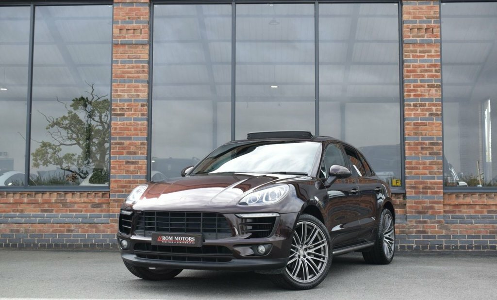 Porsche Macan 3L S Brown