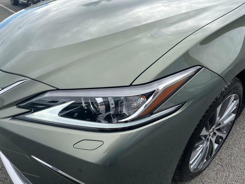 Lexus ES 300H F Sport Blue #32