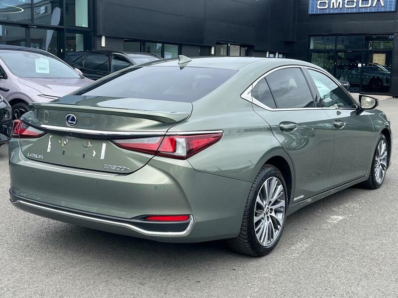 Lexus ES 300H F Sport Blue #9