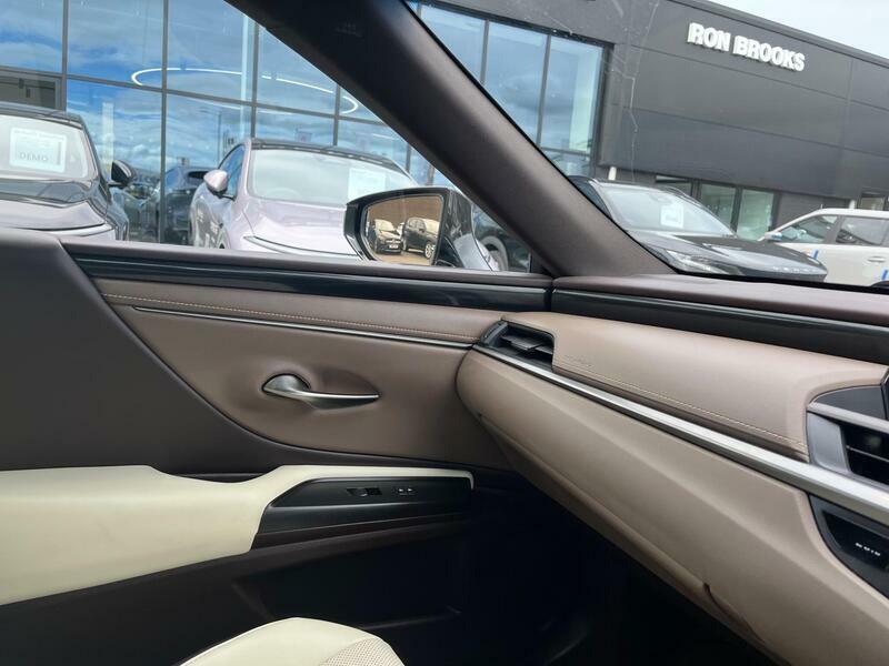 Lexus ES 300H F Sport Blue #16