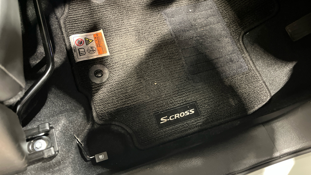 Suzuki S Cross 1.5 Hybrid Motion  #37