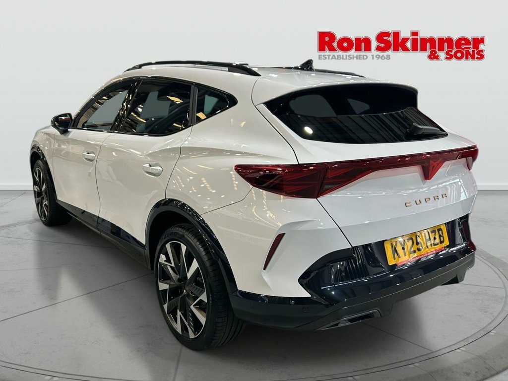 Cupra Formentor 1.5L V2 White #3