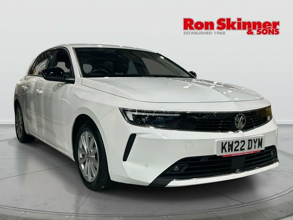 Vauxhall Astra 1.5L Design White