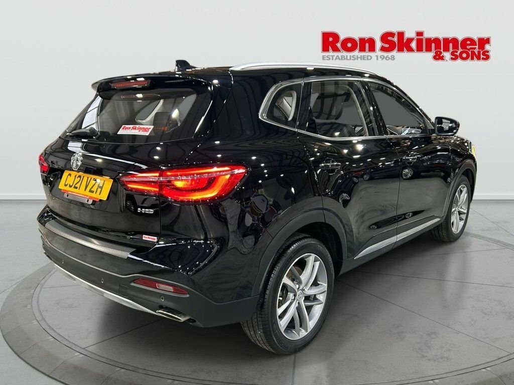MG HS 1.5L Excite Black #4