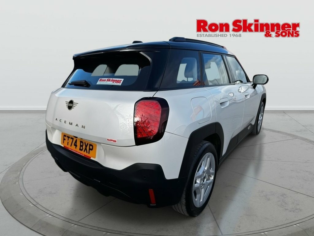 Mini Aceman E 42.5Kwh Classic Suv 184 Ps White #4