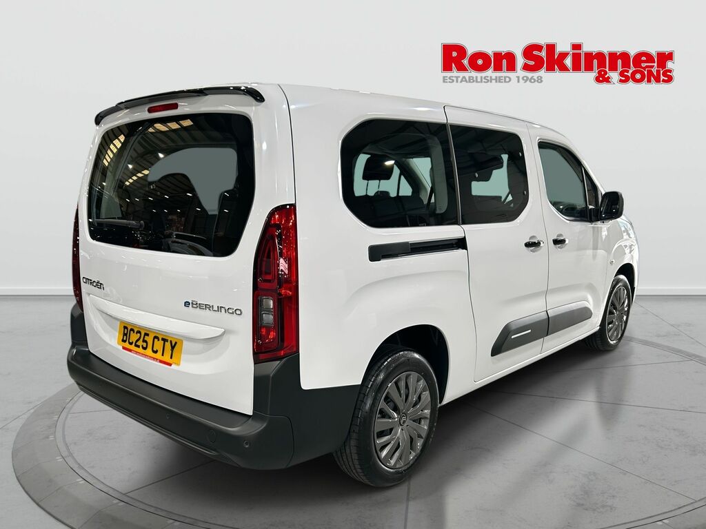 Citroen e-Berlingo 52Kwh Plus XL Mpv 11Kw Charger White #3
