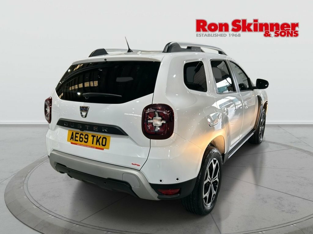 Dacia Duster 1.6L Prestige White #4