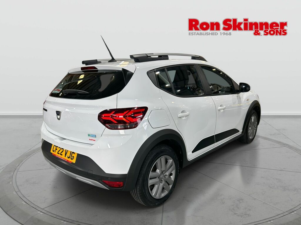 Dacia Sandero Stepway 1.0 Tce Comfort Hatchback Bi Fuel Euro CF22VJG White #3