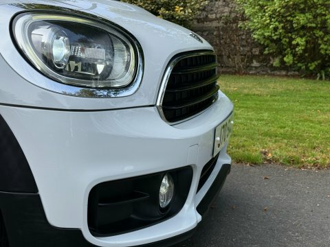 Mini Countryman Cooper D Countryman White #14