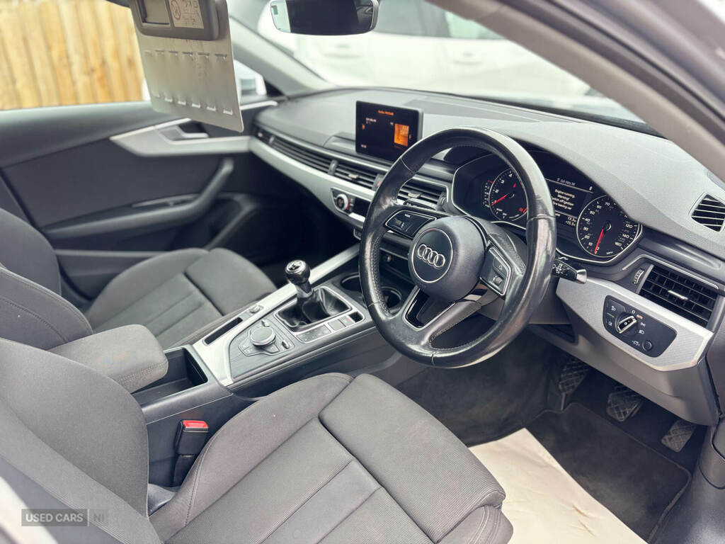 Audi A4 2.0 Tfsi S Line S Tronic Euro 6 Ss Black #12