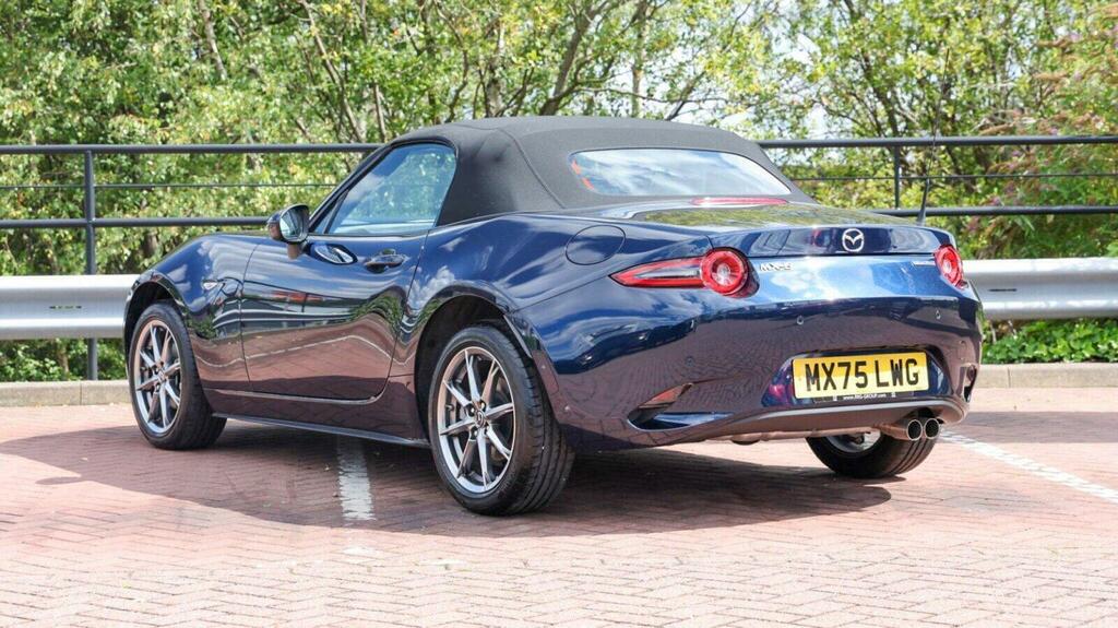 Mazda MX-5 1.5 132 Exclusive-line Blue #3