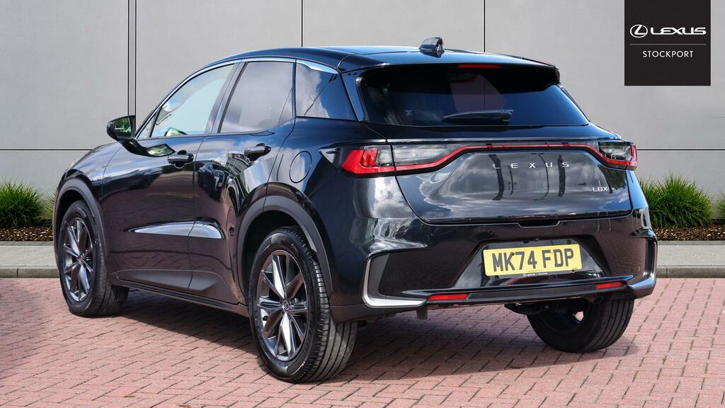 Lexus LBX 1.5 Vvt-ie Premium Plus Suv Hybrid E-cv MK74FDP Black #4
